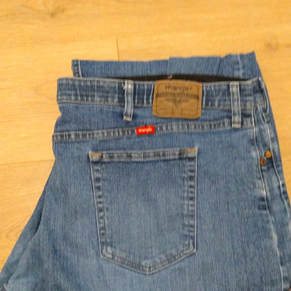 Wrangler 46 x 30